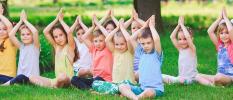 quels-sont-les-bienfaits-yoga-enfants