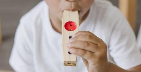Tuto DIY Fabrication maison d'un kazoo pour la fête de la musique