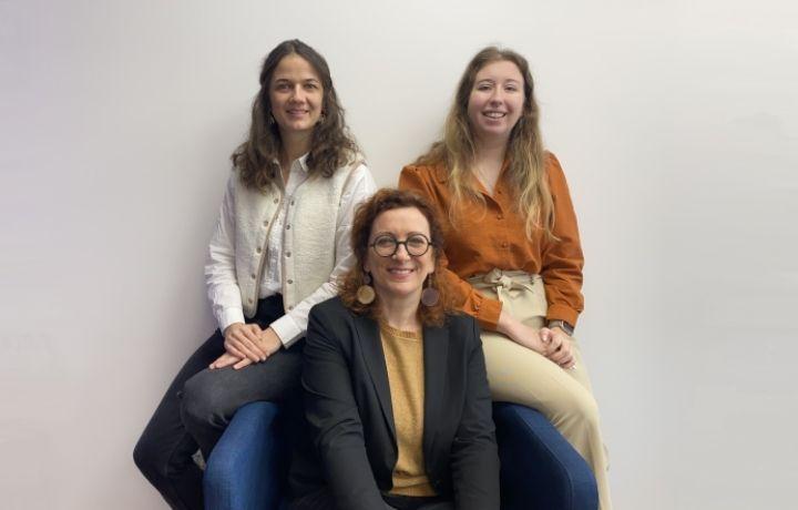 Photo de l'équipe commerciale qui compose l'agence Kangourou Kids de Caen