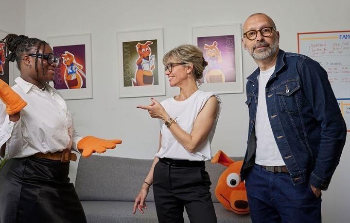 Photo de l'équipe commerciale qui compose l'agence Kangourou Kids de Châtenay-Malabry
