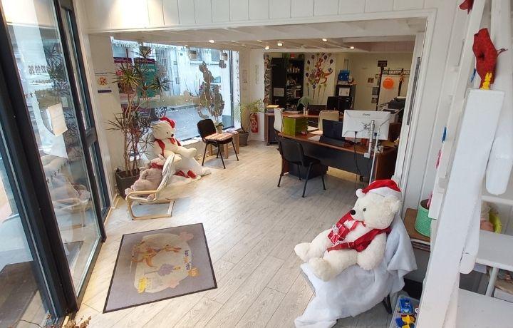 Intérieur de l'agence Kangourou Kids de Saint-Nazaire