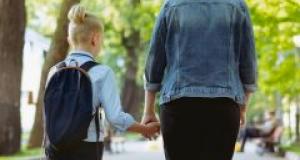 Sortie d'école ou de crèche