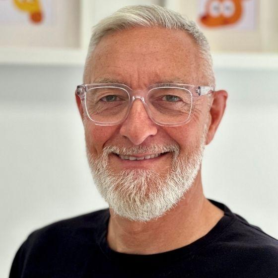 Bruno L'Hermine, responsable des agences Kangourou Kids de Marseille, Aix-en-Provence, Aubagne et Salon-de-Provence