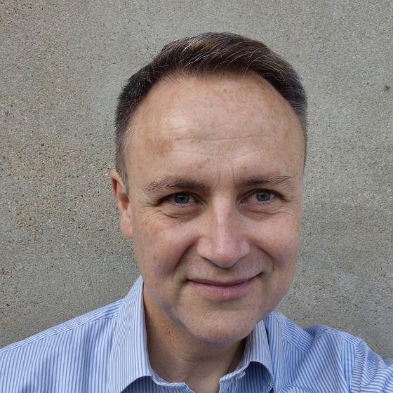 Christian Lebrun, responsable des agences Kangourou Kids de Chartres, Orléans, Le Mans et Tours