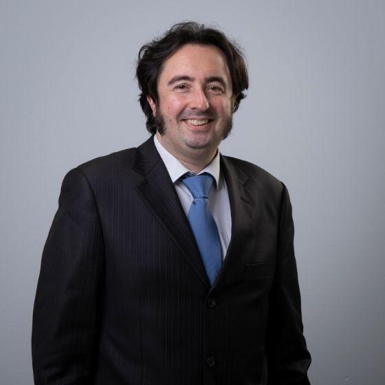 Pierre-Olivier Girot, responsable des agences Kangourou Kids de Grenoble, Bourgoin-Jallieu et Saint-Étienne